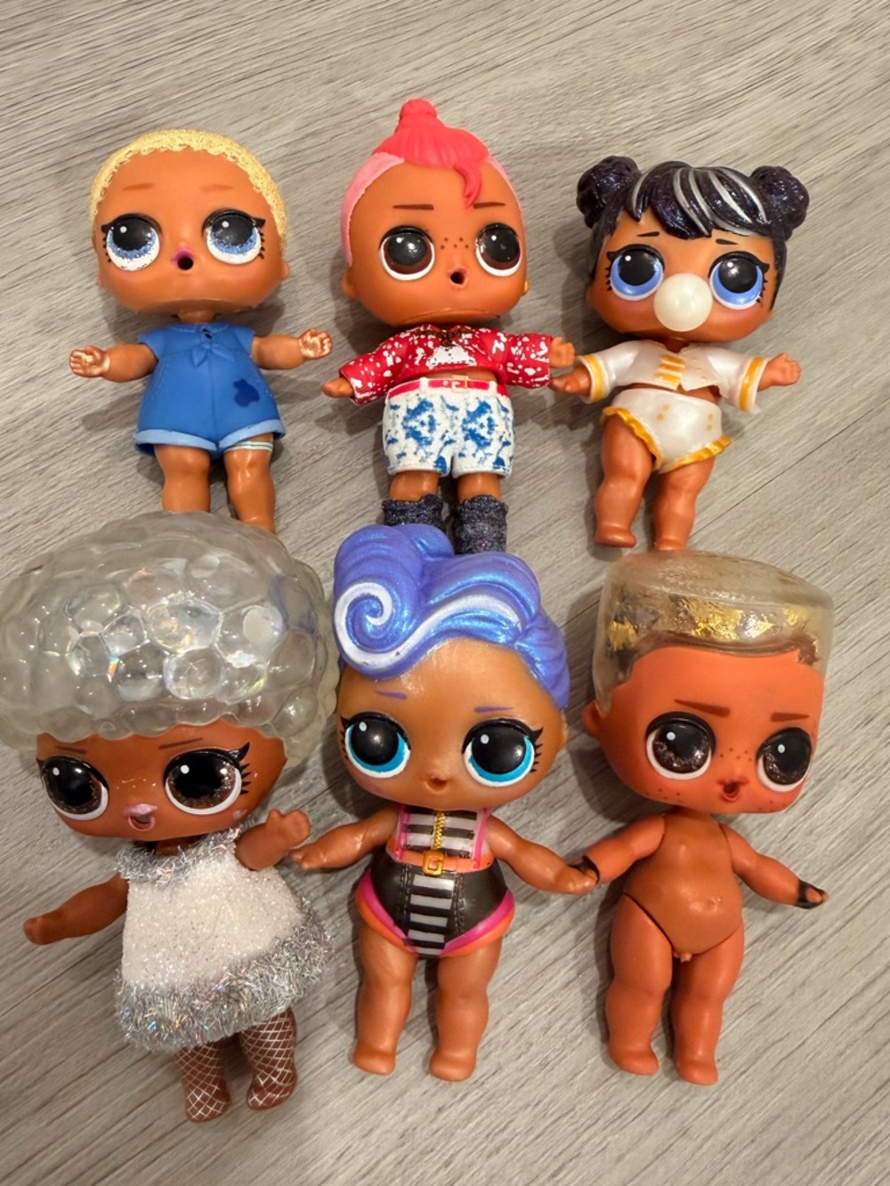 L.O.L. Surprise! Dolls Lot of 6
